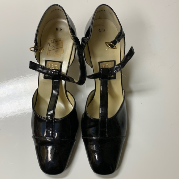 Vintage black strappy heels used but in great condition - Picture 1 of 6